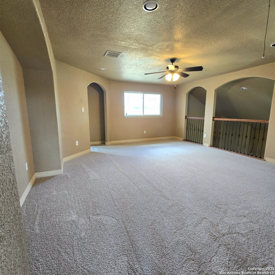 13700 Trailside Ln