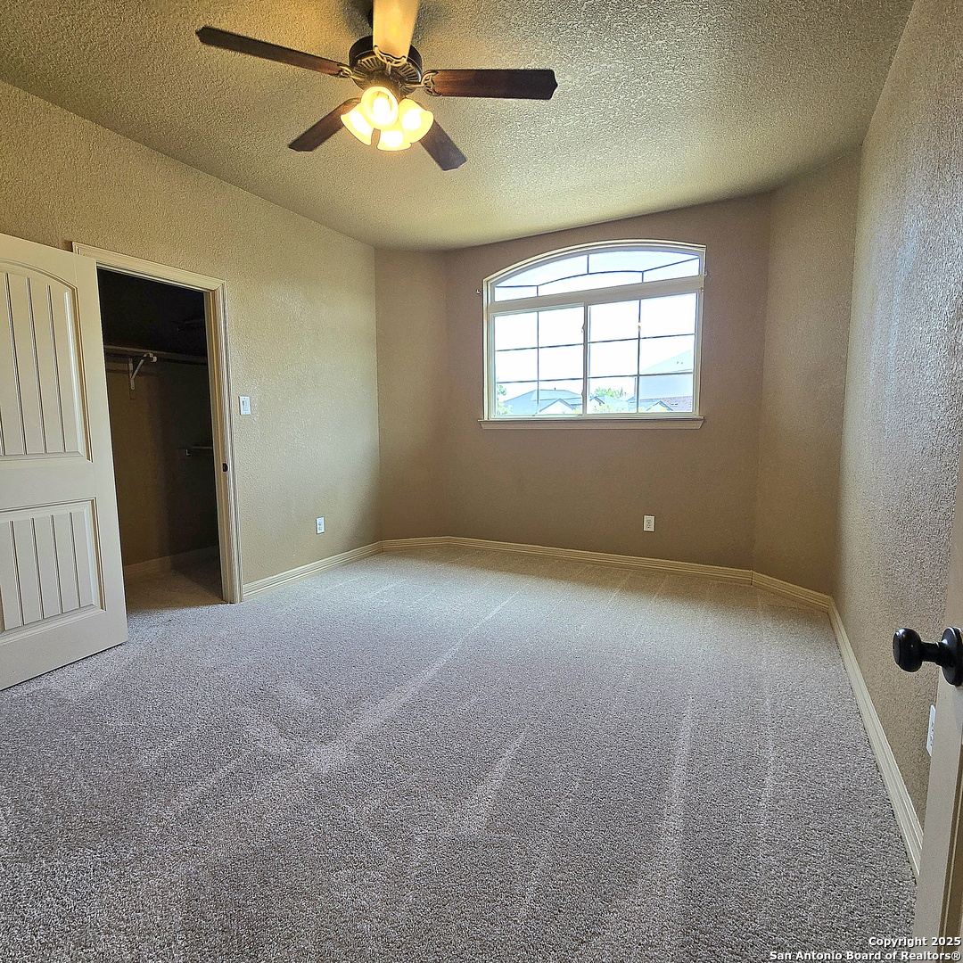 13700 Trailside Ln