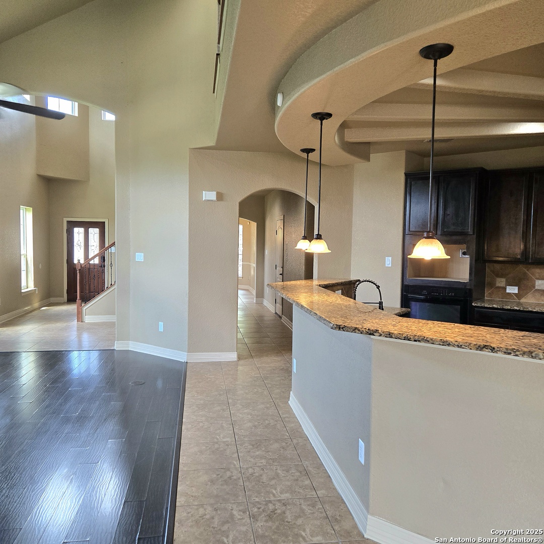 13700 Trailside Ln