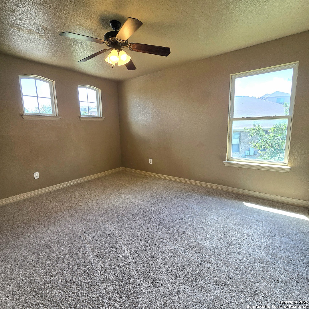 13700 Trailside Ln