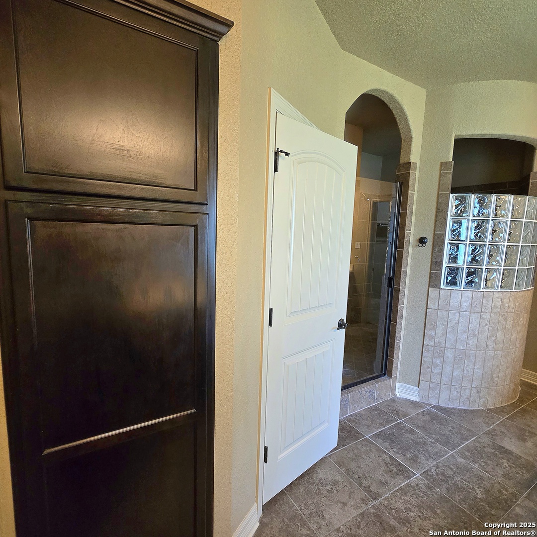 13700 Trailside Ln