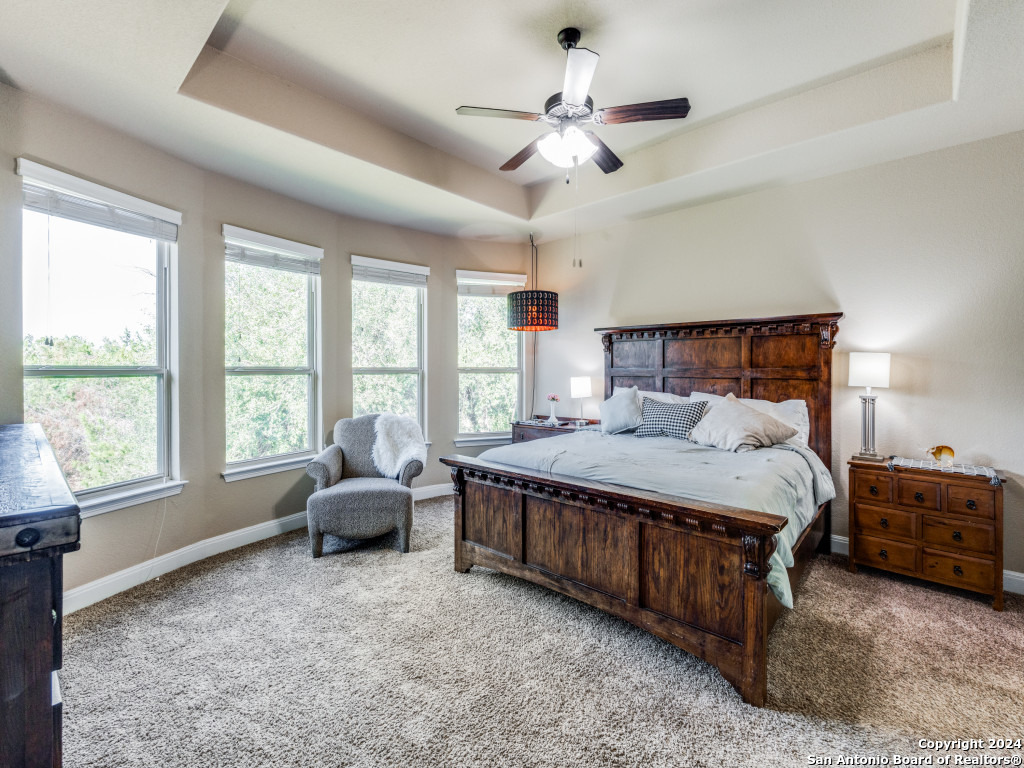 5604 Copper Creek