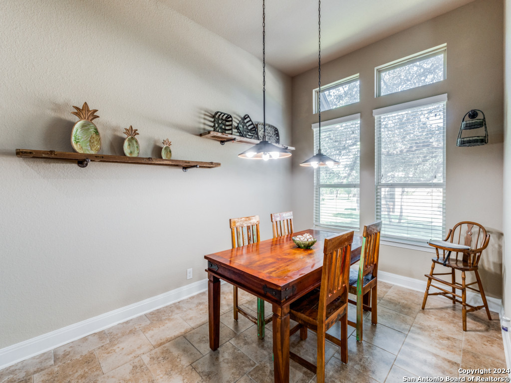5604 Copper Creek