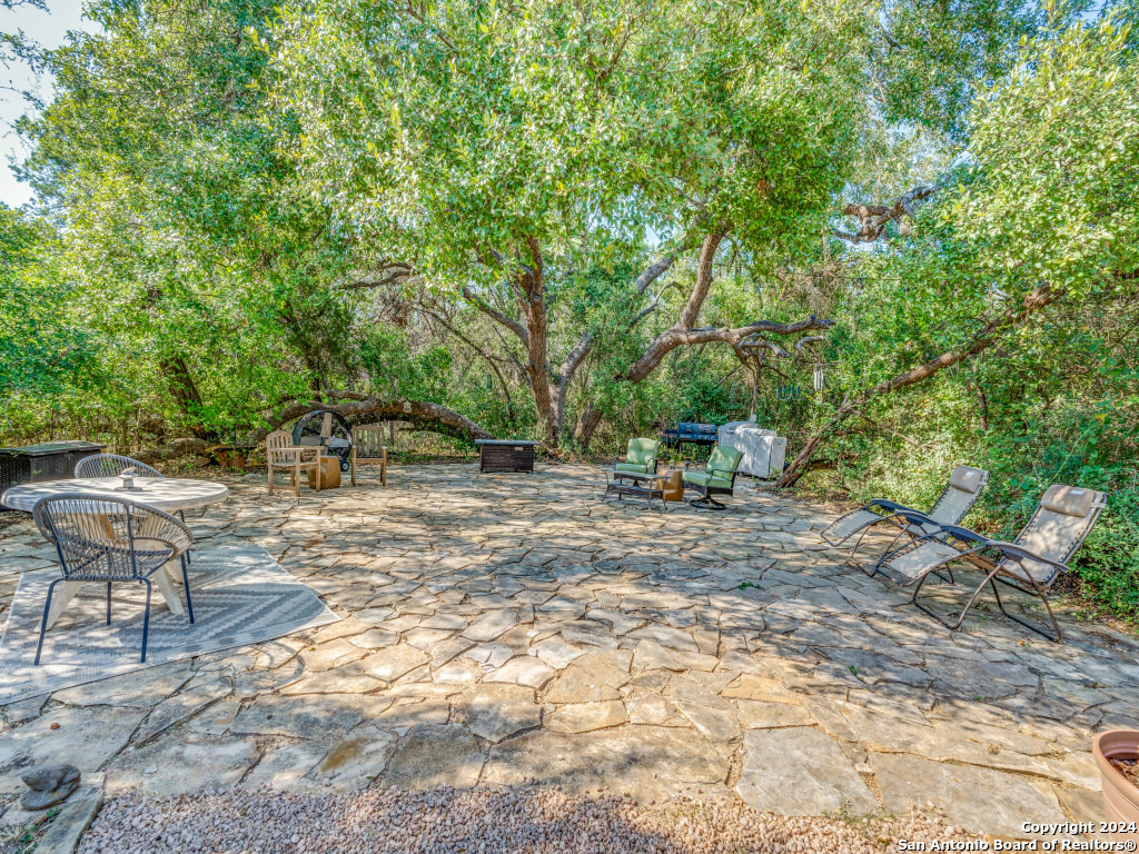 5604 Copper Creek
