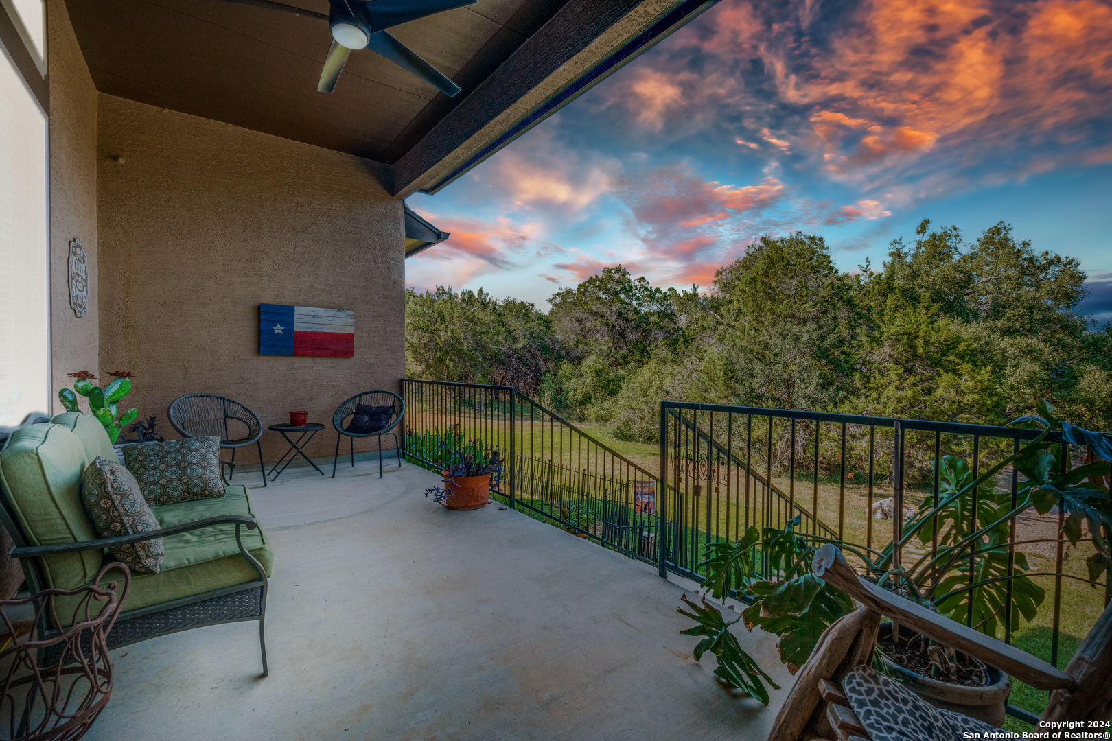 5604 Copper Creek