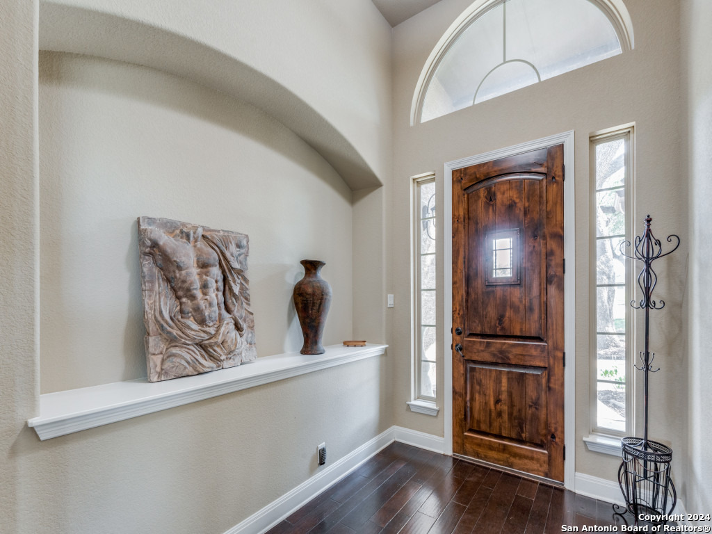 5604 Copper Creek