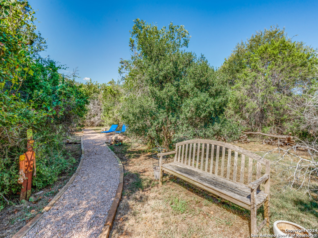 5604 Copper Creek