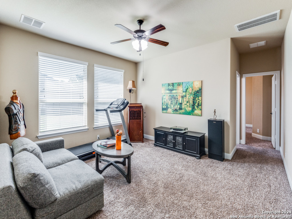 5604 Copper Creek
