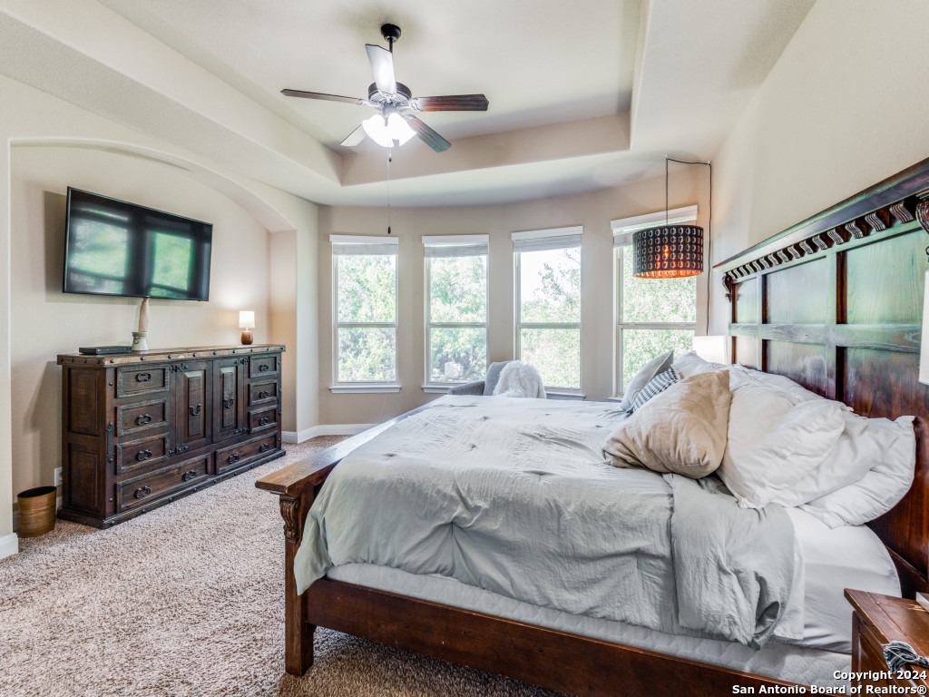 5604 Copper Creek