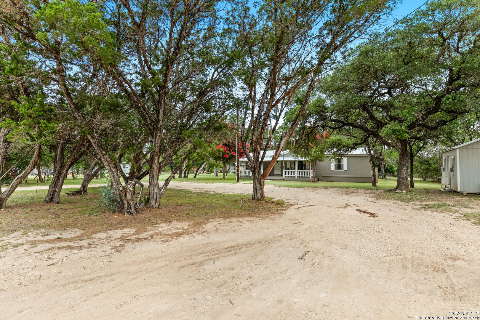 193 Mills Lane