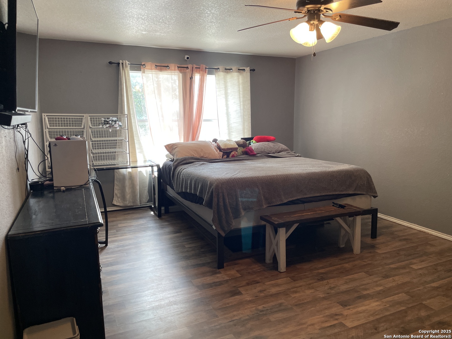 5927 Ironmill