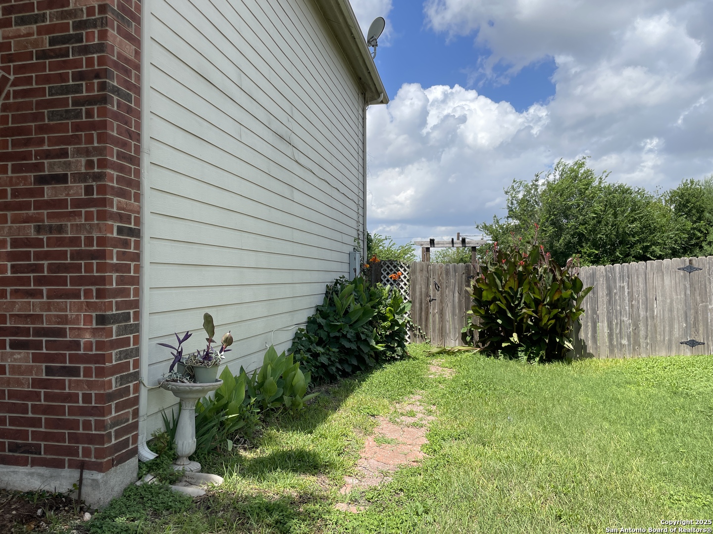5927 Ironmill
