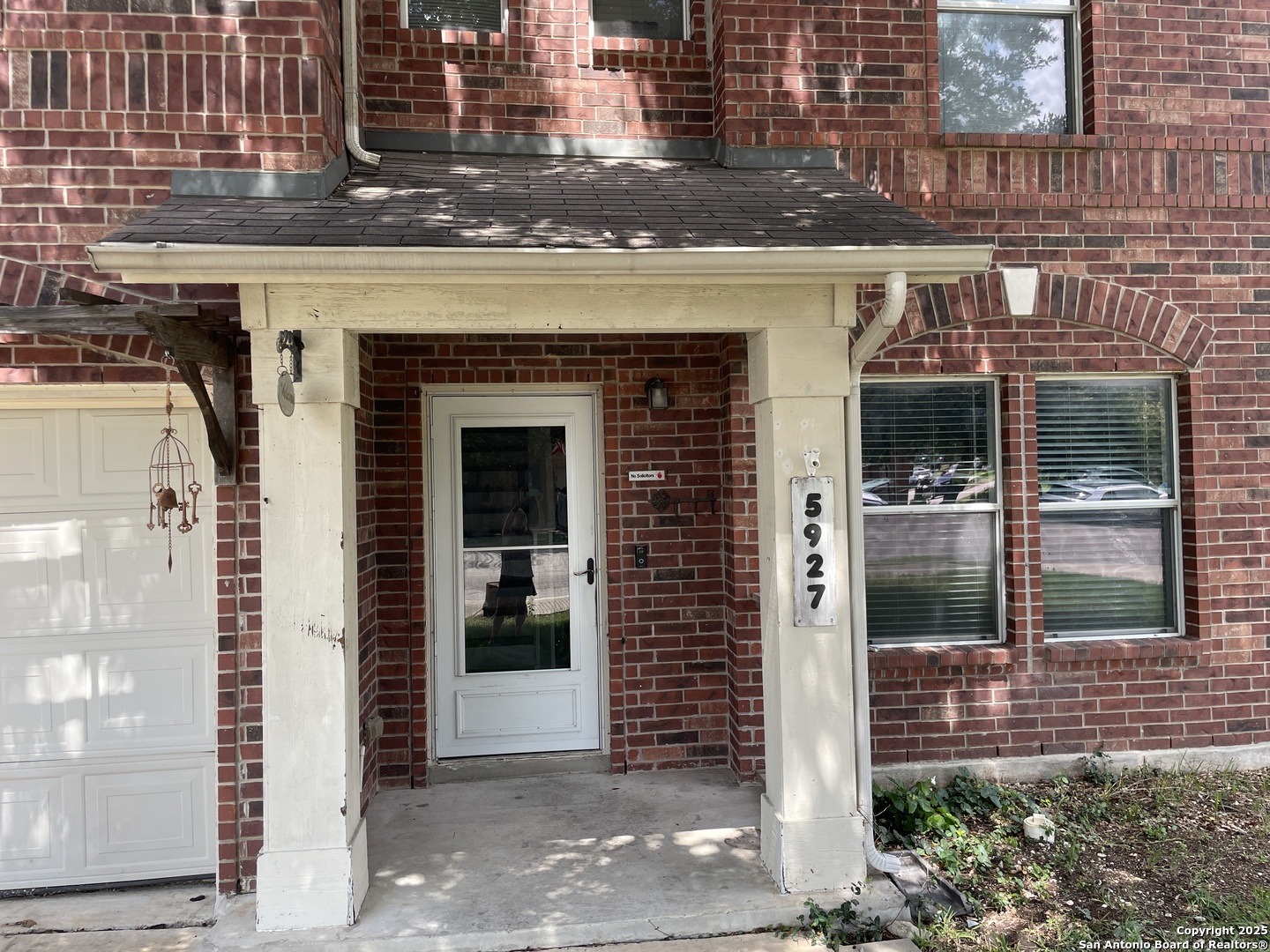 5927 Ironmill