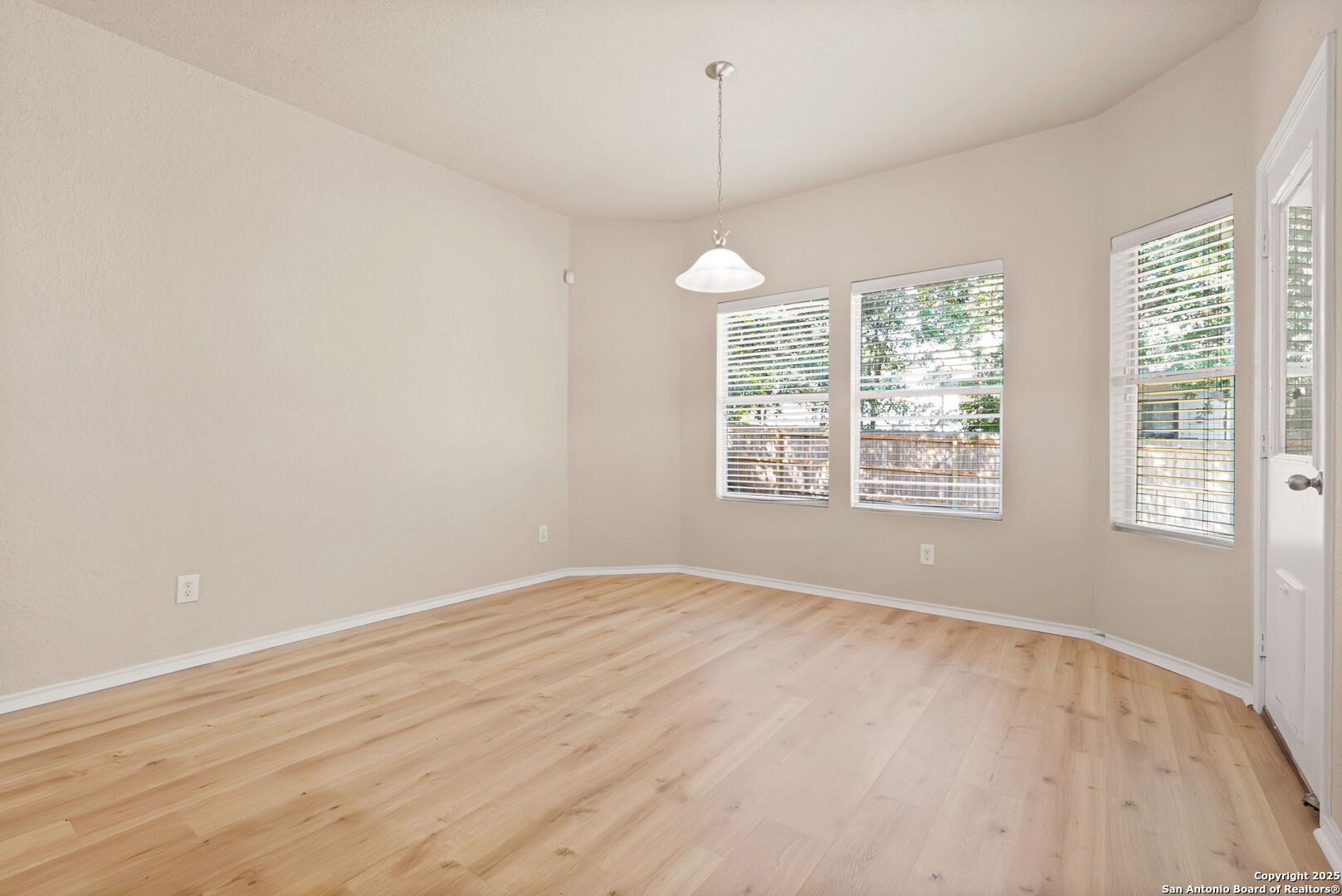 1150 Kite Corner