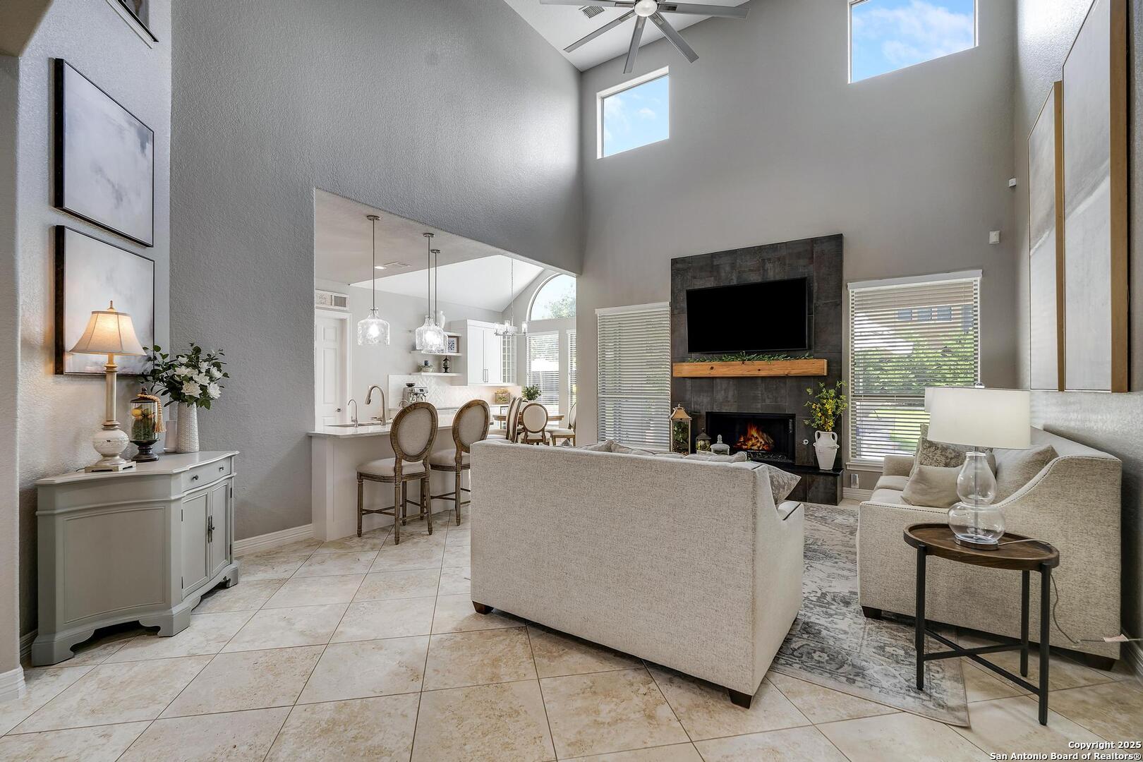 710 Rio Springs