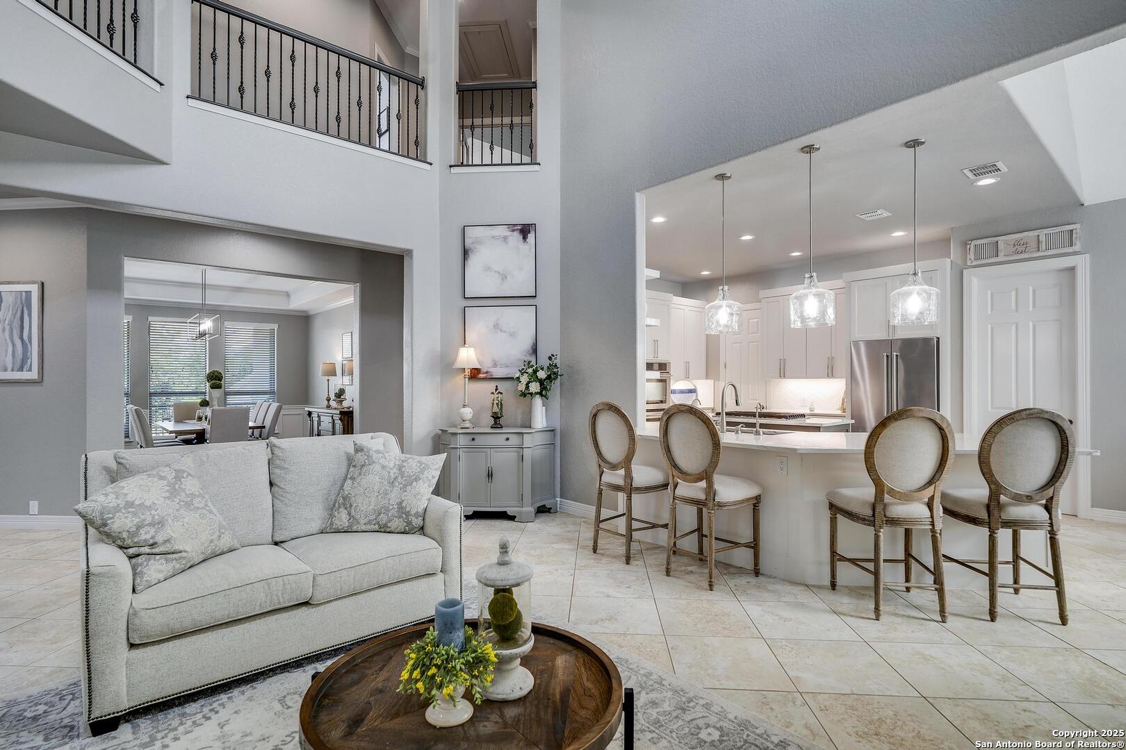 710 Rio Springs