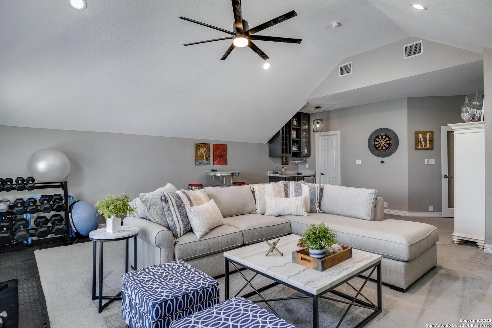 710 Rio Springs