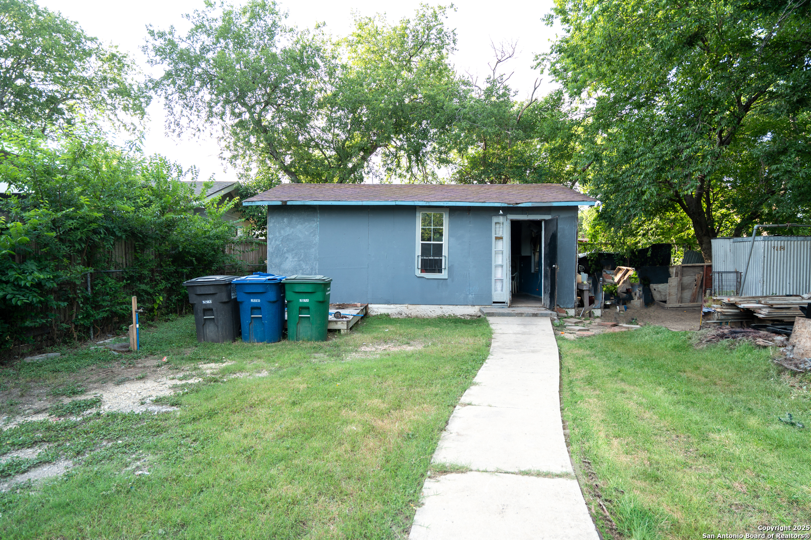 6511 Marcum Dr