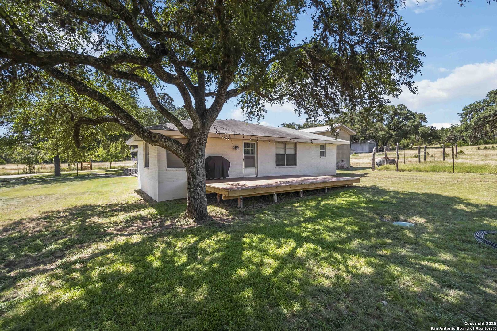 10406 Park Road 37