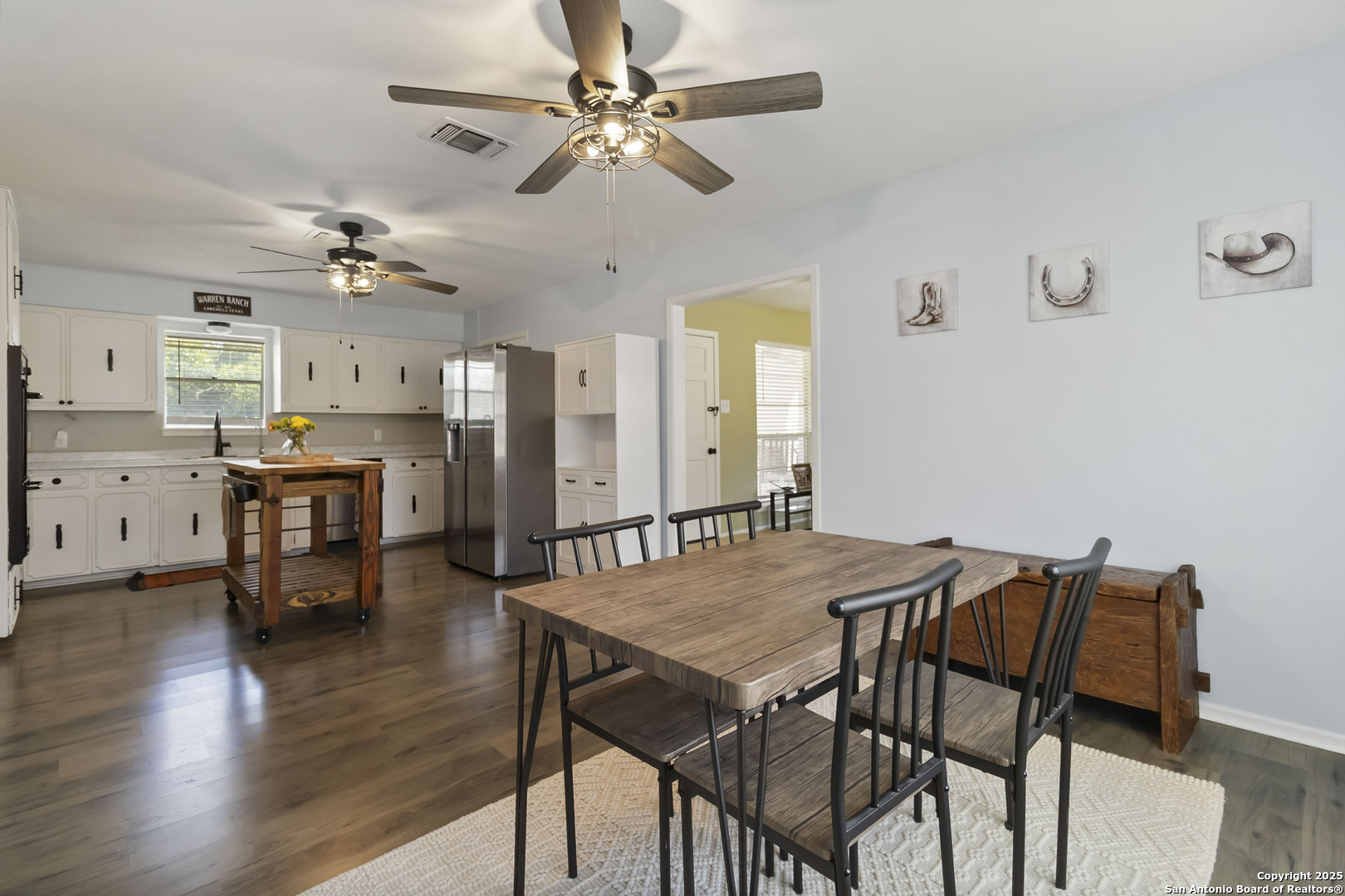 10406 Park Road 37