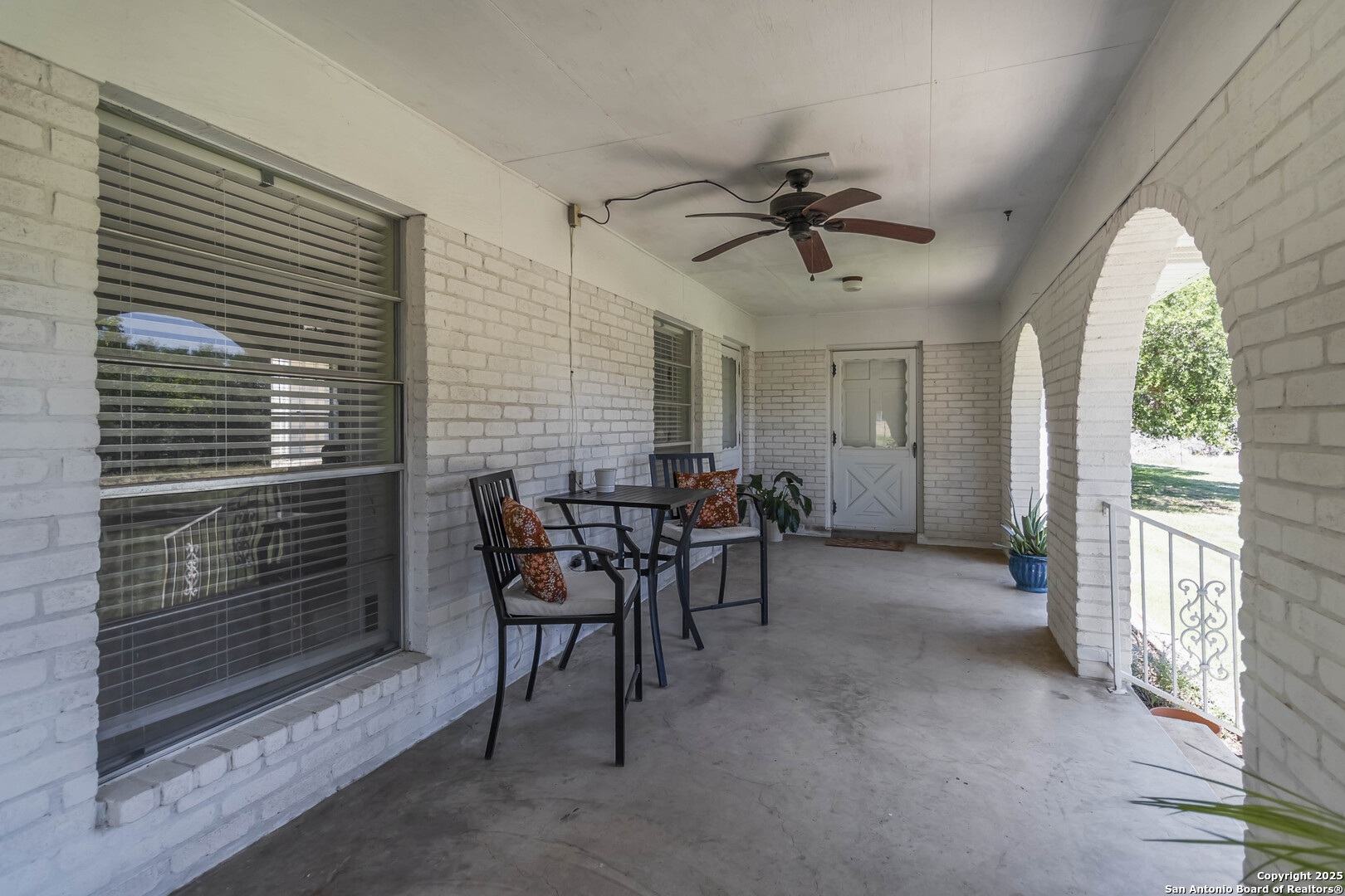 10406 Park Road 37
