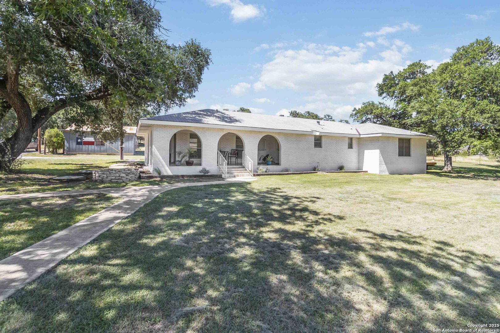 10406 Park Road 37