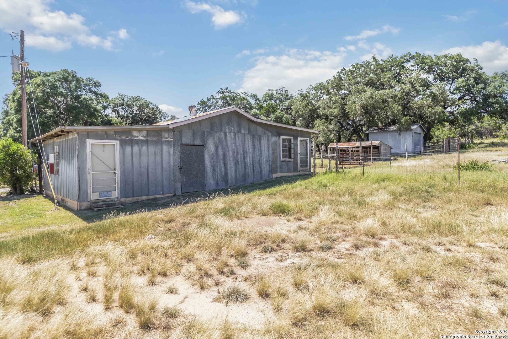 10406 Park Road 37