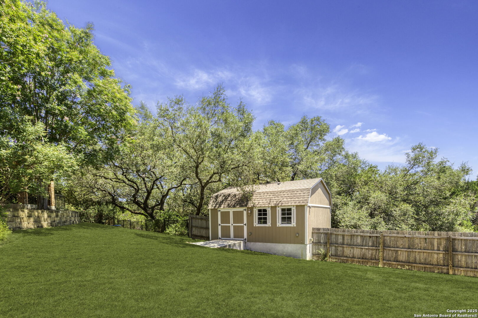 4502 Manitou Bay