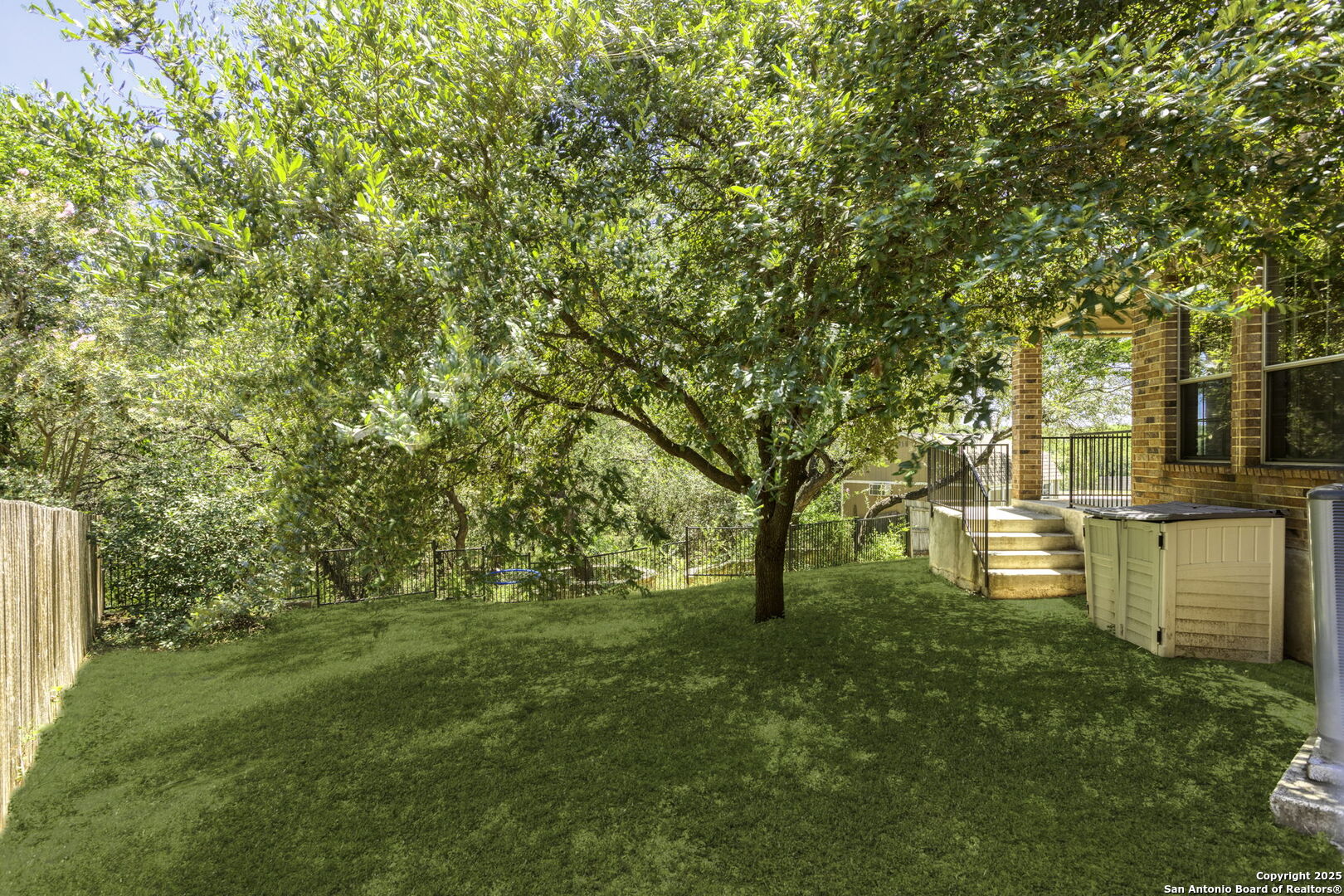 4502 Manitou Bay