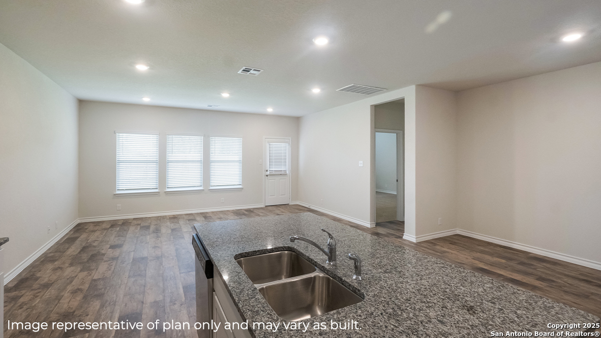 21050 Gravel Keep