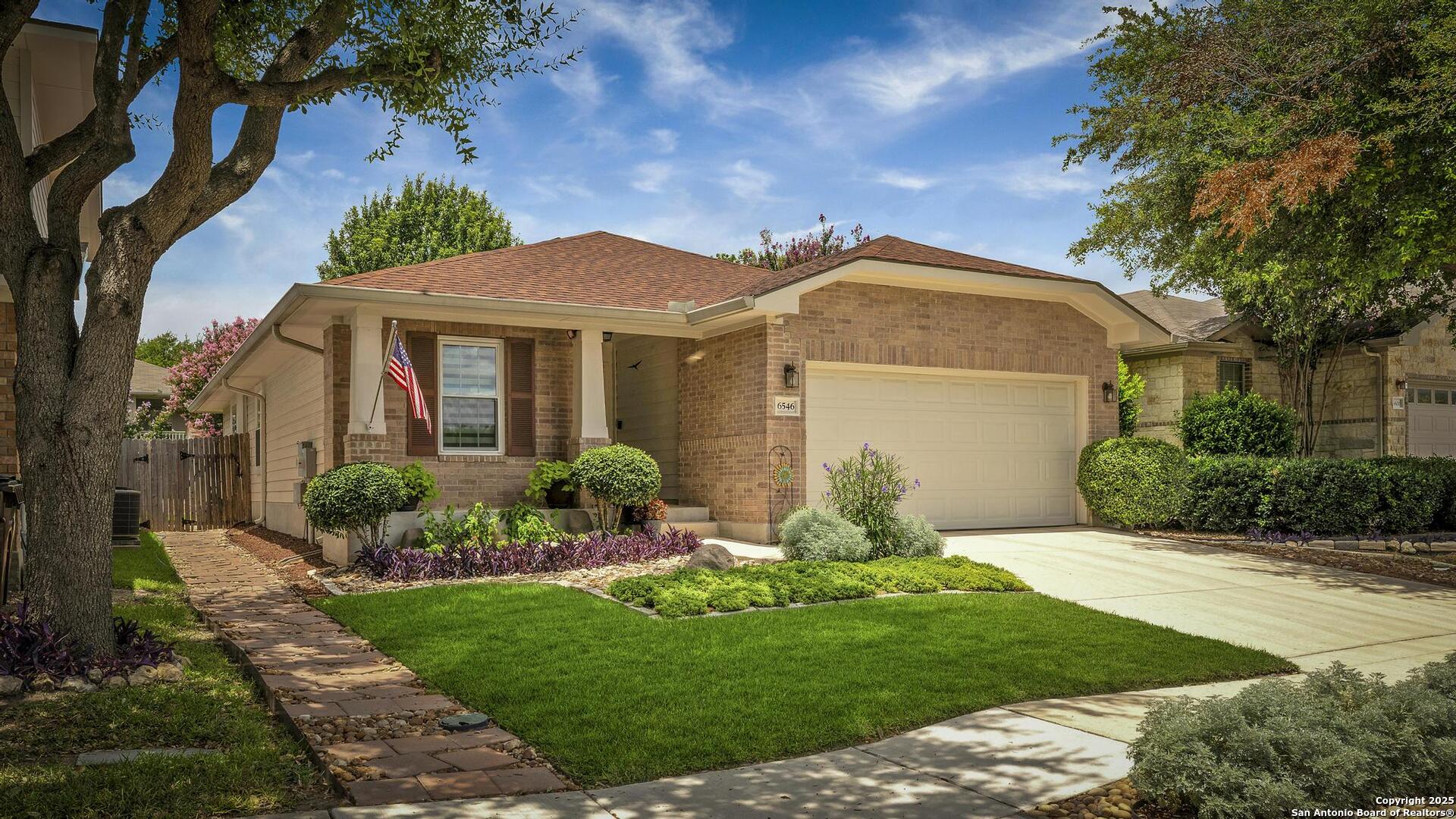 6546 Charles Field