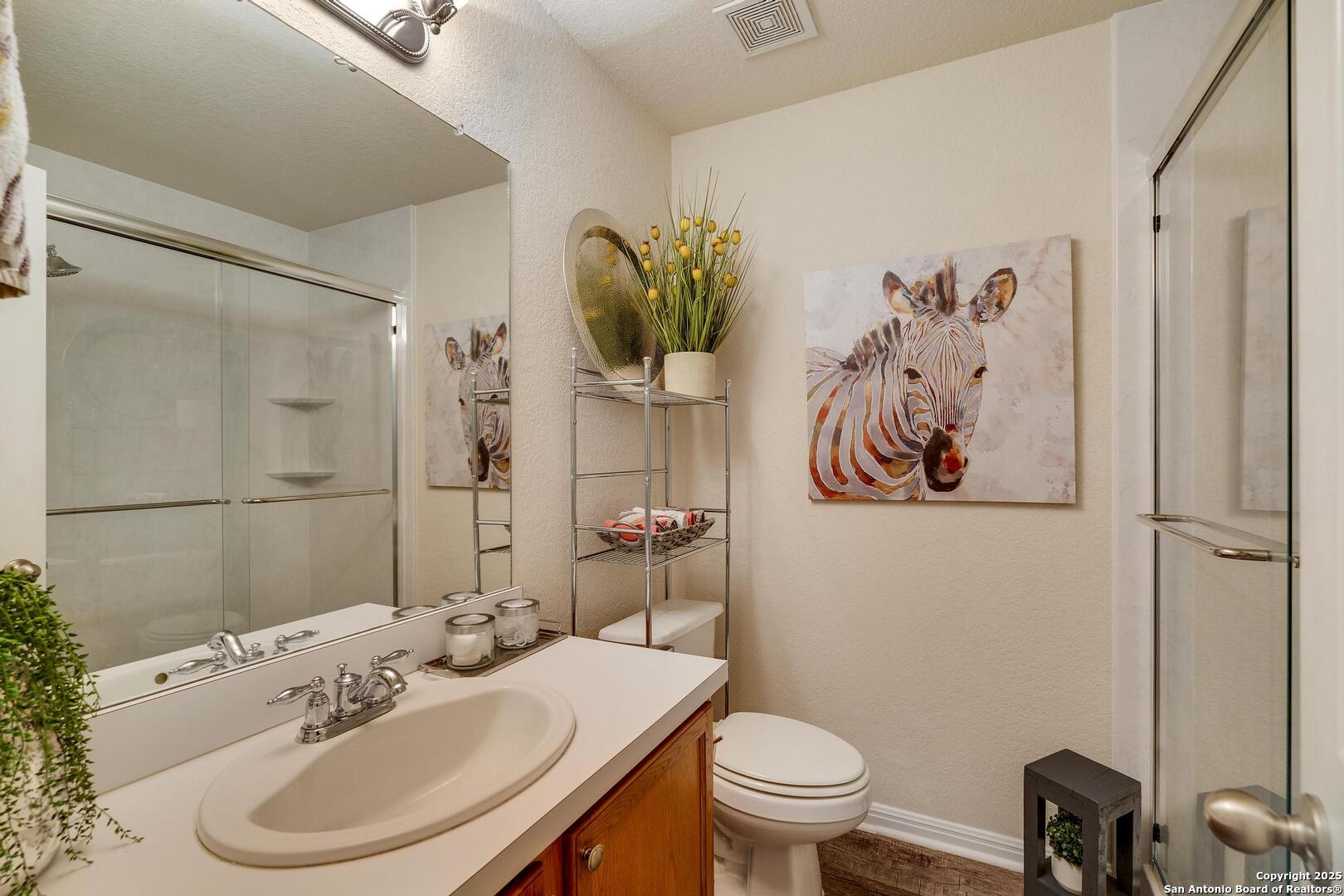 6546 Charles Field