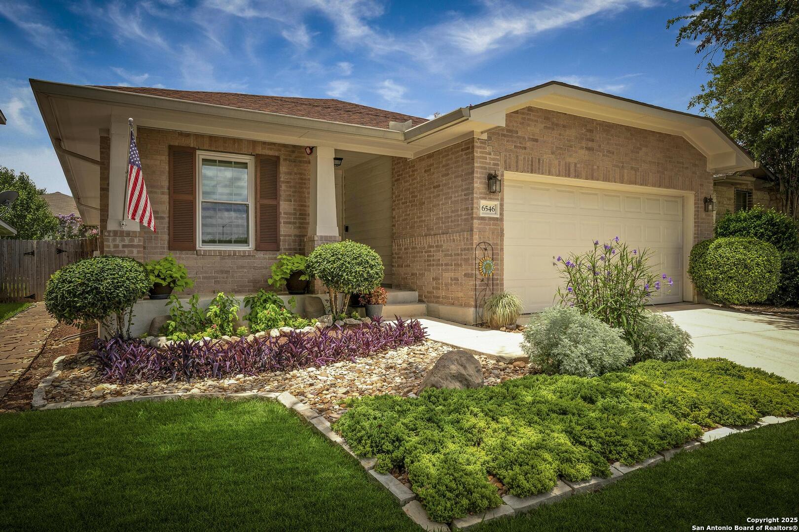 6546 Charles Field