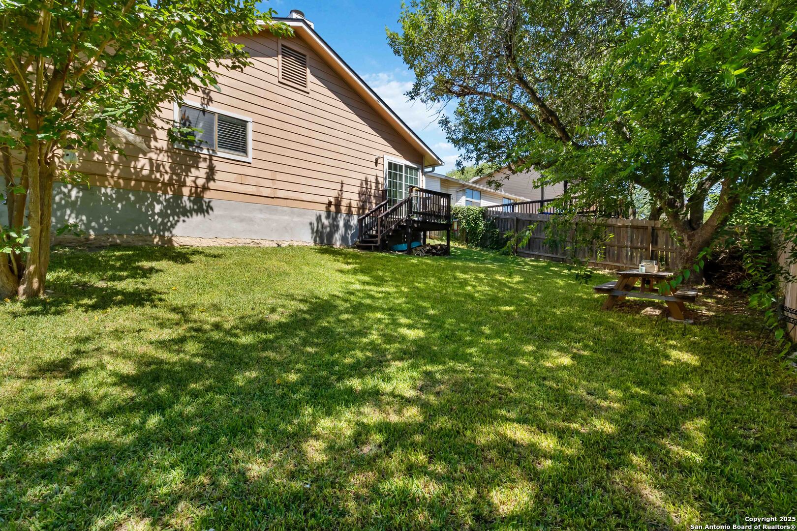 7730 Ridge Mist