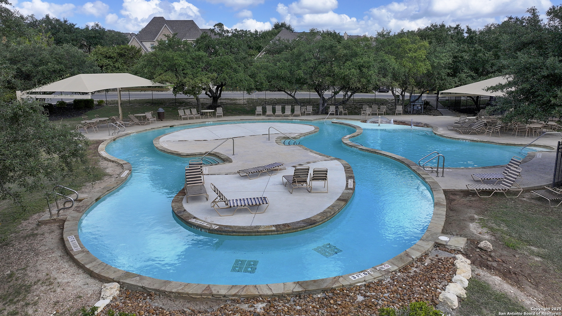 8910 Azalea Pointe