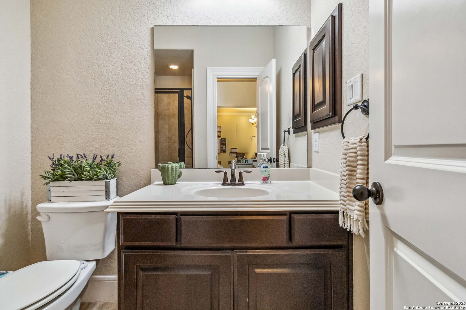 8910 Azalea Pointe