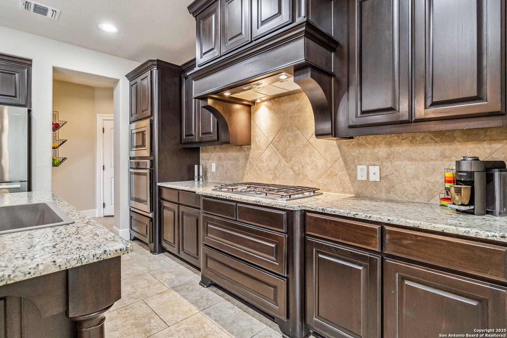 8910 Azalea Pointe