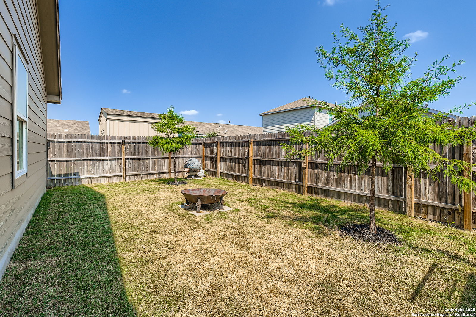 13857 Llama Place