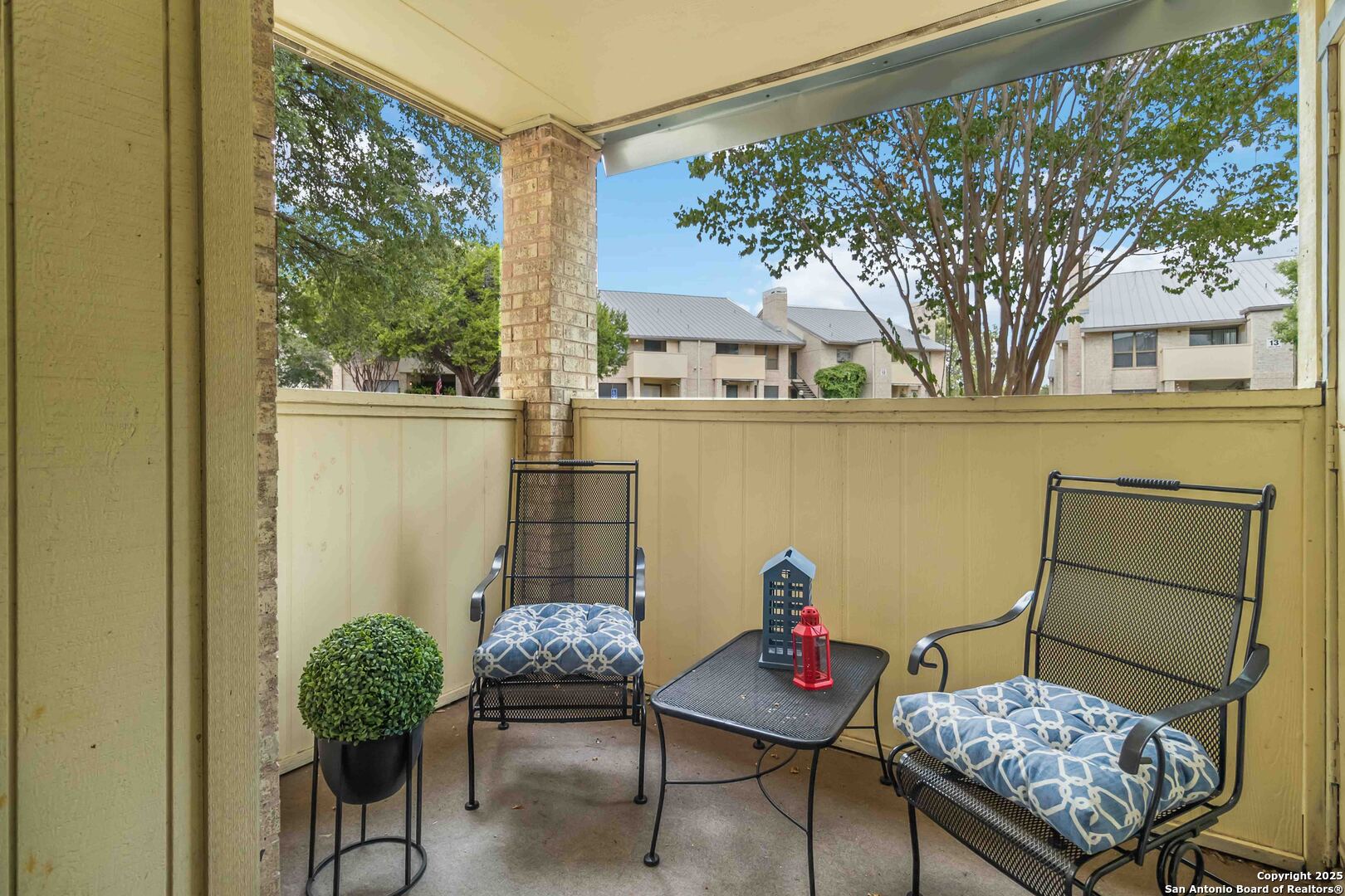 11843 Braesview Unit: 1807