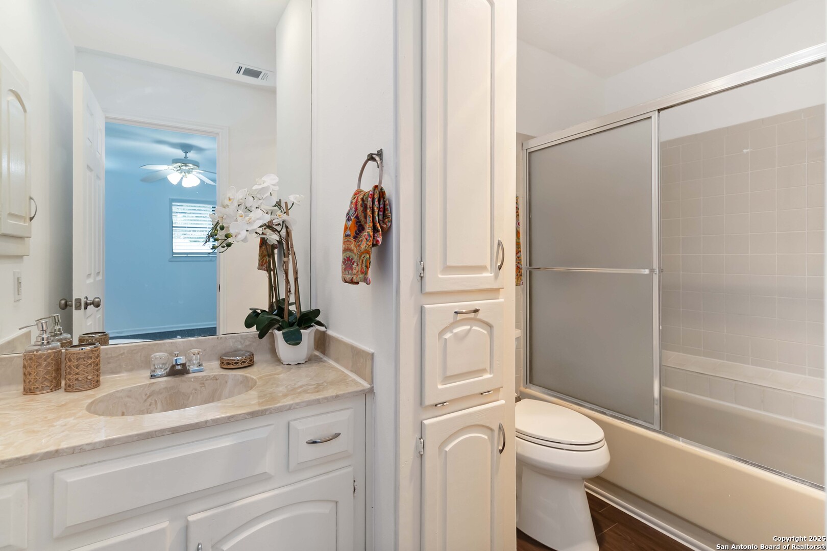 11843 Braesview Unit: 1807