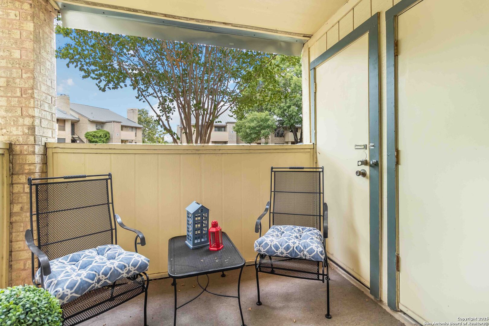 11843 Braesview Unit: 1807