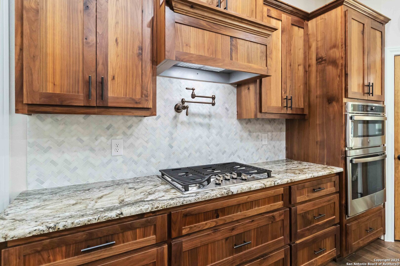 230 Cibolo Way