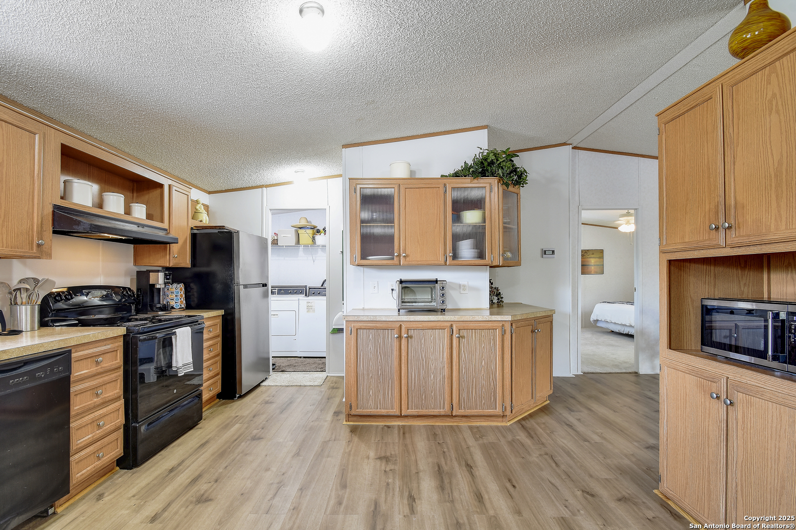 605 County Road 3821