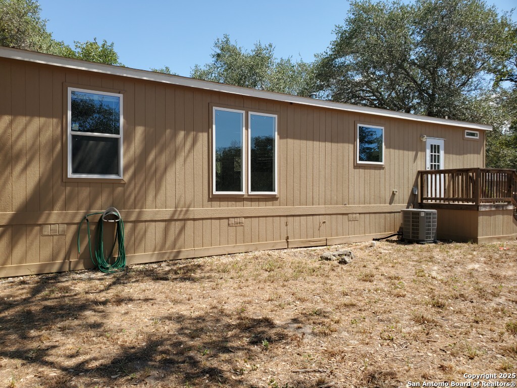 1005 Spur Ridge