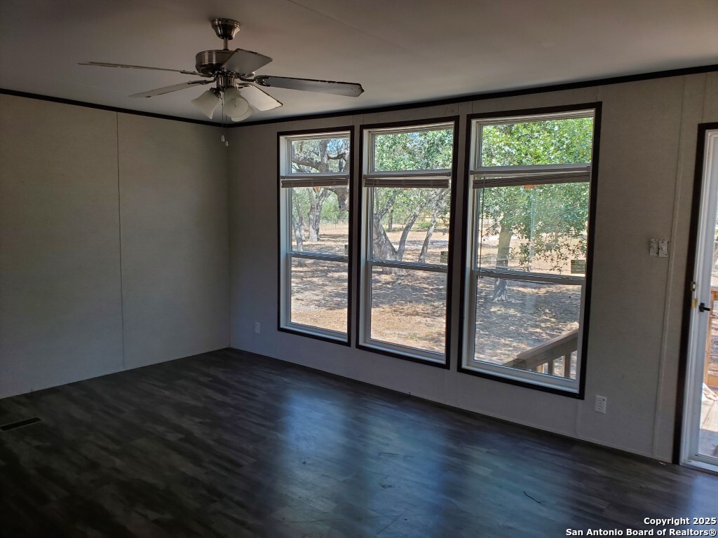 1005 Spur Ridge