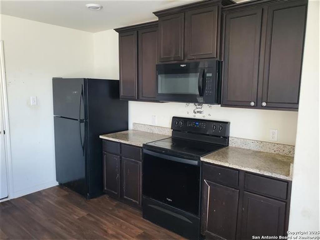 3142 GILBERT GARDEN