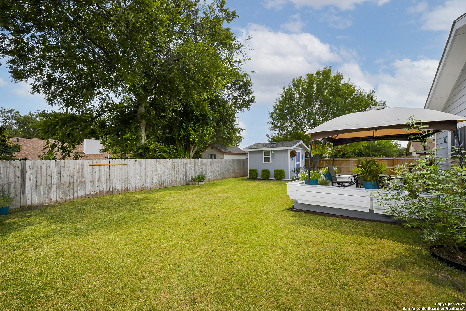 5302 Walnut Vista