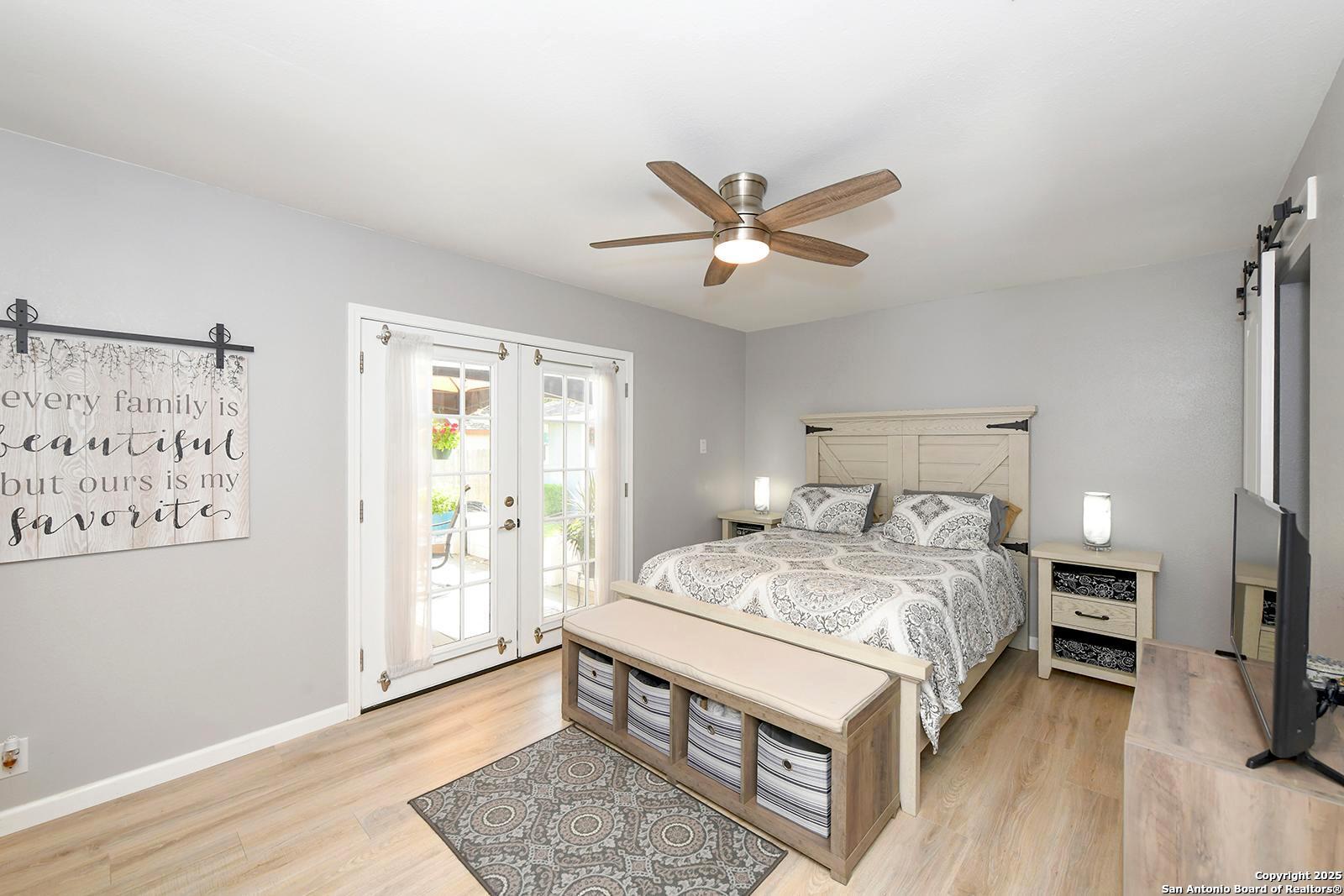 5302 Walnut Vista