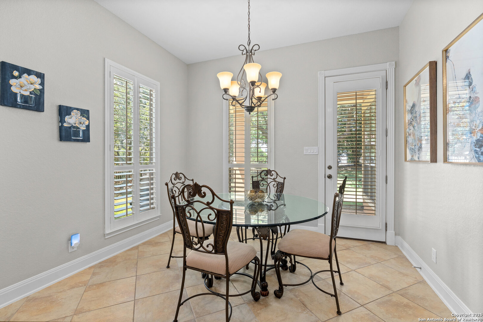 7207 Hovingham
