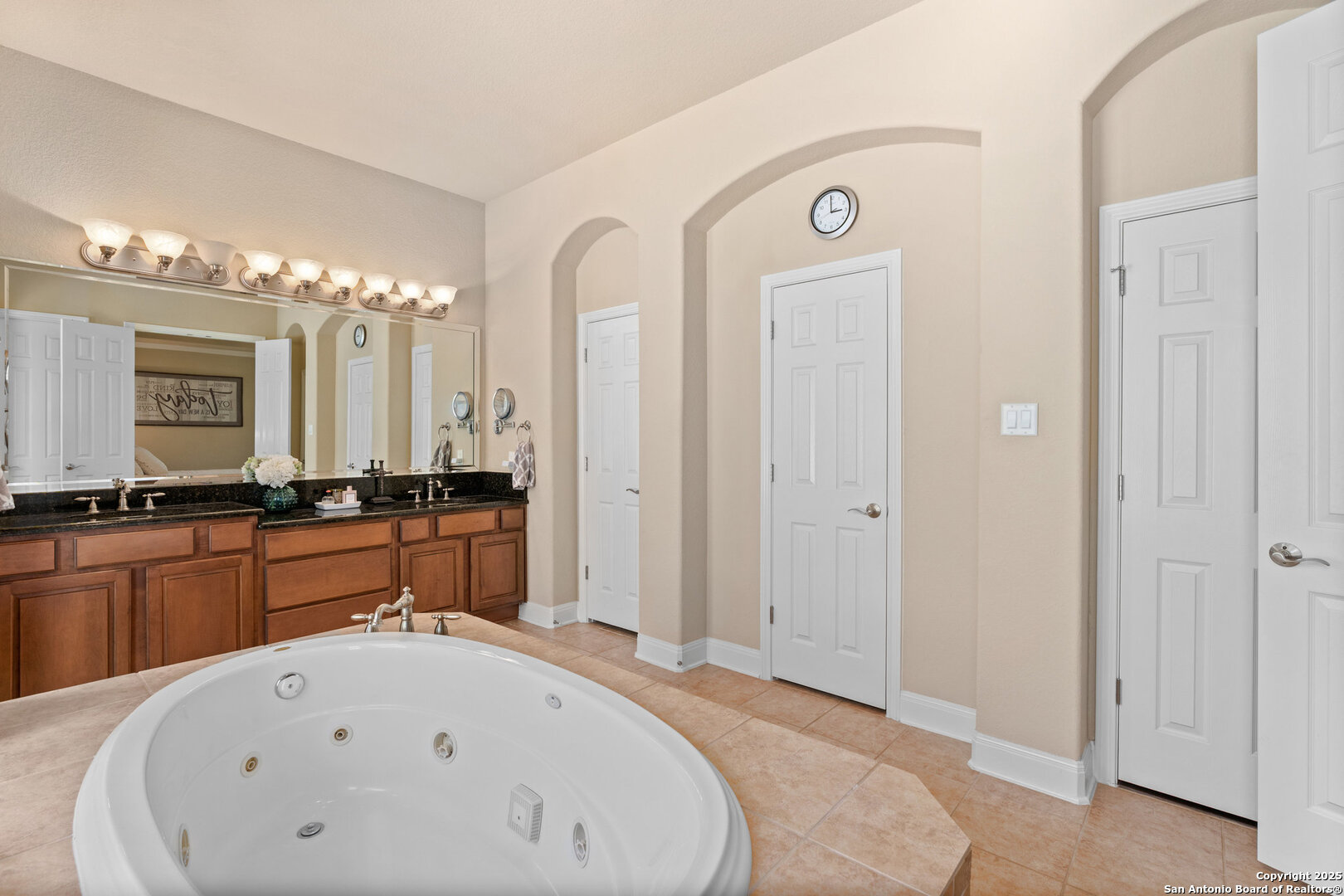 7207 Hovingham
